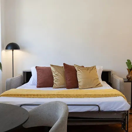 Apartment Beyond - Piazza Principe *